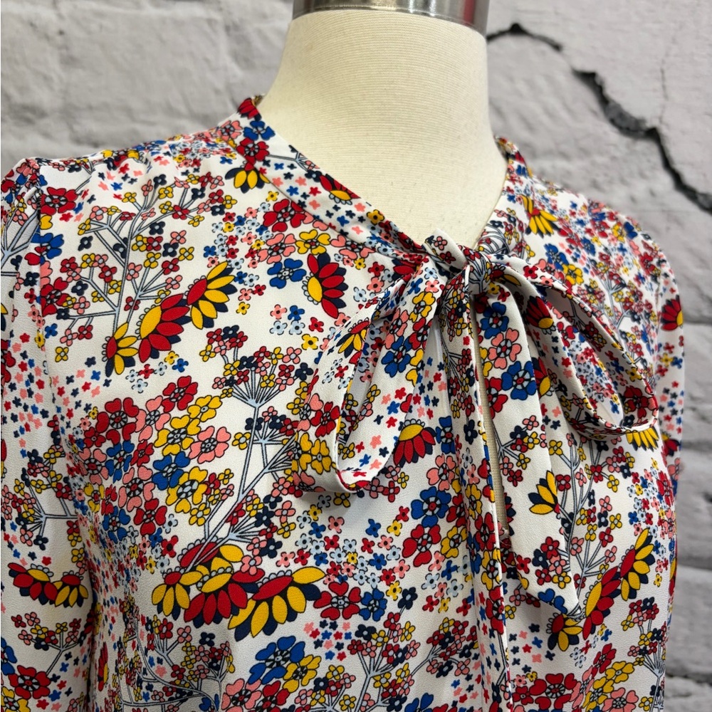 Talbots Meadow Multicolor Floral Bow Tie Neck Blouse Long Sleeve Romantic - Picture 2 of 10